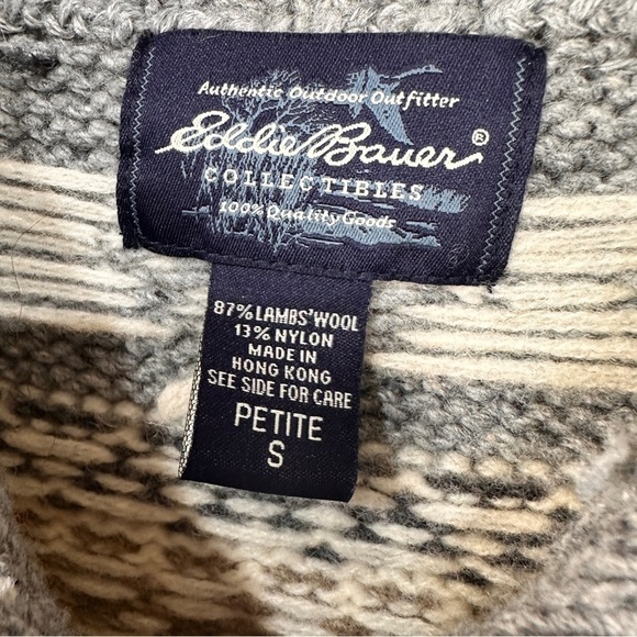 Eddie Bauer women’s fisherman wool sweater cardigan button front size small - Picture 10 of 11